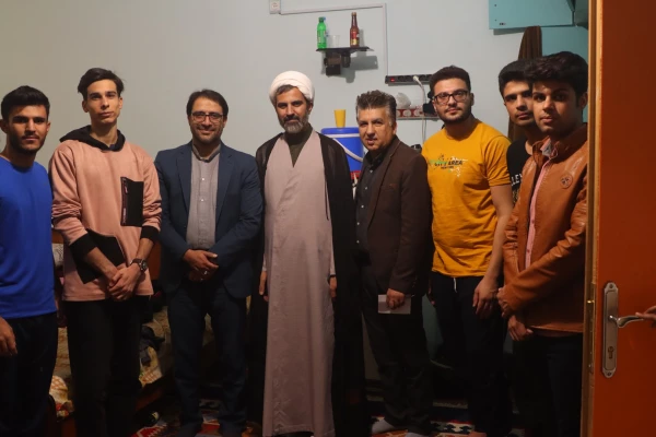 تبریک شیرین سرپرست دانشگاه فرهنگیان یزد به دانشجومعلمان 19