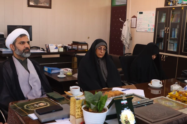 یادواره شهدا؛ تقویت کننده و جهت دهنده مسیر حرکتی فعالیت های دانشگاه 3