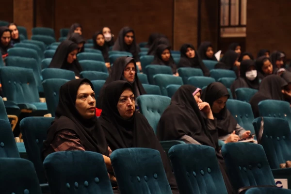 مرحله دوم همایش استانی برنامه درس کارورزی 4