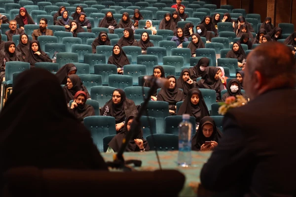 مرحله دوم همایش استانی برنامه درس کارورزی 8