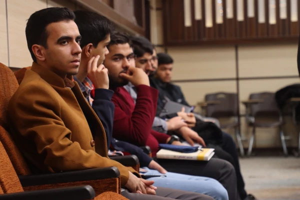 تشکل های دانشجویی و فعالین فرهنگی؛ قلب تپنده دانشگاه فرهنگیان استان یزد 3