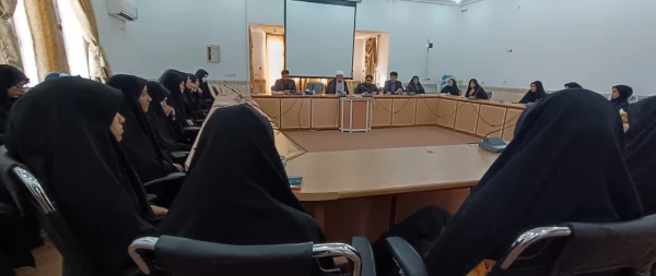 بازدید سر زده و پرسش و پاسخ سرپرست و دیگر مدیران دانشگاه از ساختمان شماره 2 پردیس حضرت فاطمه الزهراء(س) در میبد 2