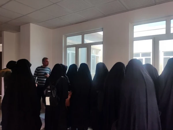 بازدید از مدرسه حاج احمد زرکش 4