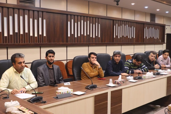 لزوم تقویت کمی و کیفی برنامه های غذایی دو پردیس در ایام امتحانات  4