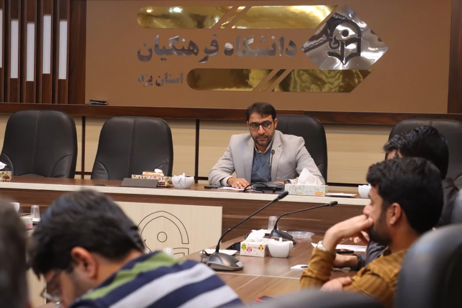 لزوم تقویت کمی و کیفی برنامه های غذایی دو پردیس در ایام امتحانات  6