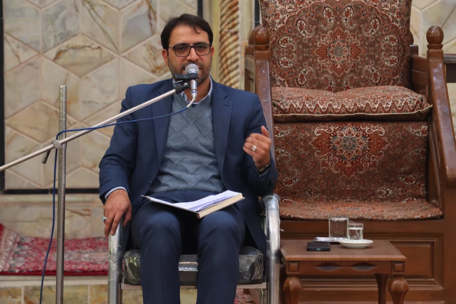 فتنه؛ مهمترین عرصه و آزمون عاقبت بخیری و بصیرت و توسل بهترین ابزار های مقابله با آن 7