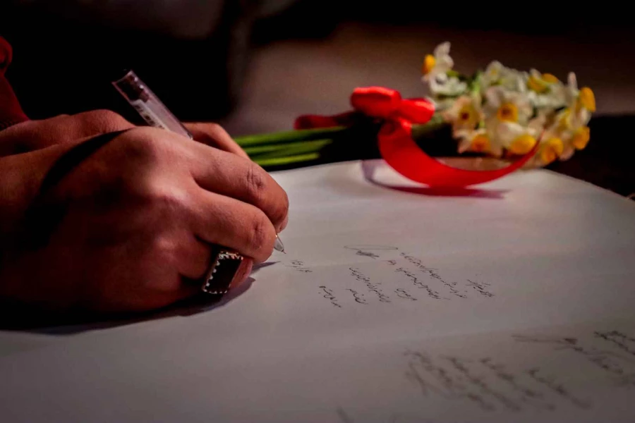 مراسم گرامیداشت شهیده دانشجومعلم فائزه رحیمی و ۲۳ شهید دانش آموز اقدام تروریستی کرمان 9