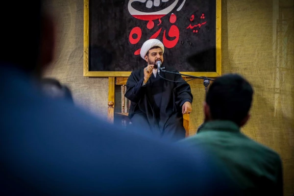 مراسم گرامیداشت شهیده دانشجومعلم فائزه رحیمی و ۲۳ شهید دانش آموز اقدام تروریستی کرمان 15