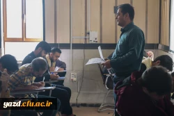 بازدید سرپرست دانشگاه فرهنگیان یزد از روند برگزاری امتحانات پردیس های استان 8