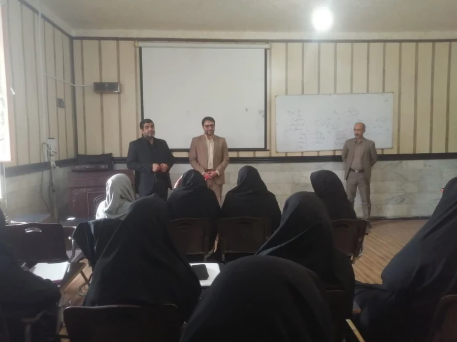 بازدید سر زده سرپرست دانشگاه فرهنگیان کشور از دانشگاه فرهنگیان یزد 5