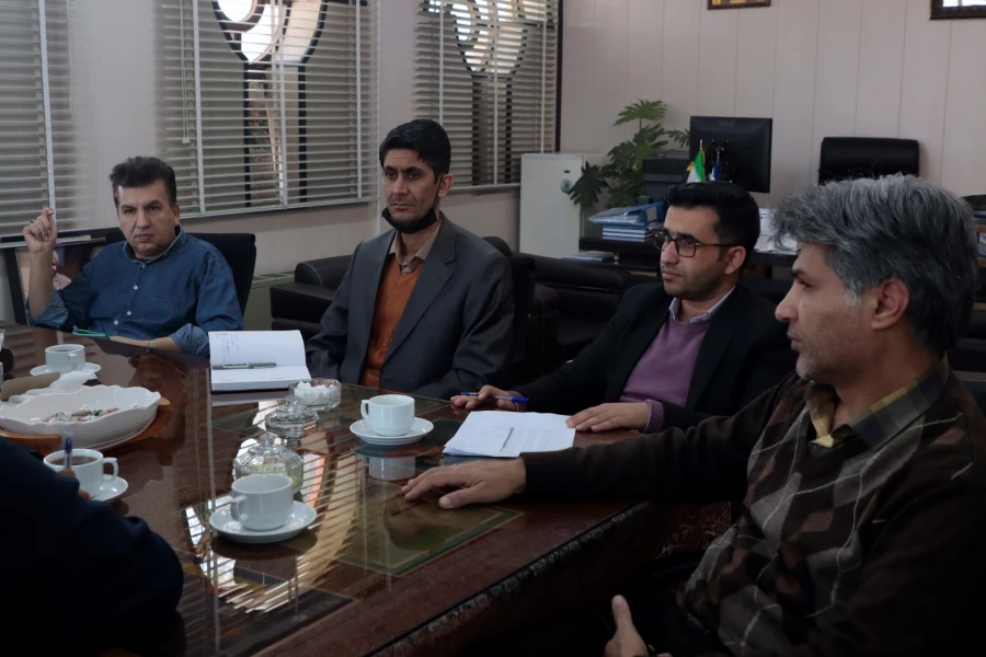 لزوم استمرار حساسیت نظارت و همکاری در فرایند طبخ و توزیع غذا 4