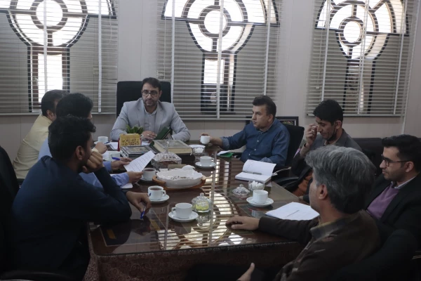 لزوم استمرار حساسیت نظارت و همکاری در فرایند طبخ و توزیع غذا 6