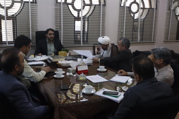 شورای سیاست گذاری و تدوین برنامه های راهبردی دانشگاه فرهنگیان استان یزد برای اولین بار تشکیل می شود 5