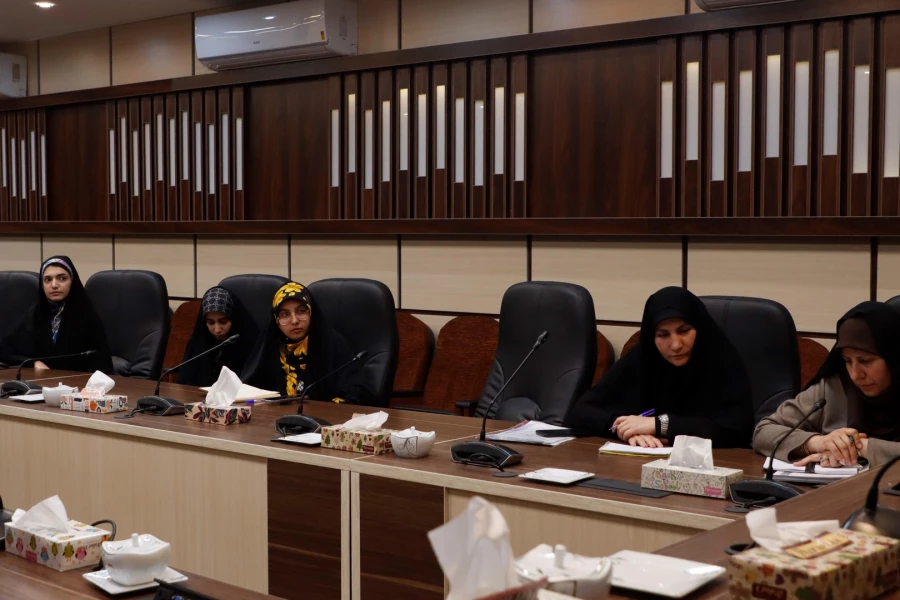 لزوم تدوین تقویم فرهنگی نیمسال دوم بر اساس نگاه گفتمانی و تحولی  8