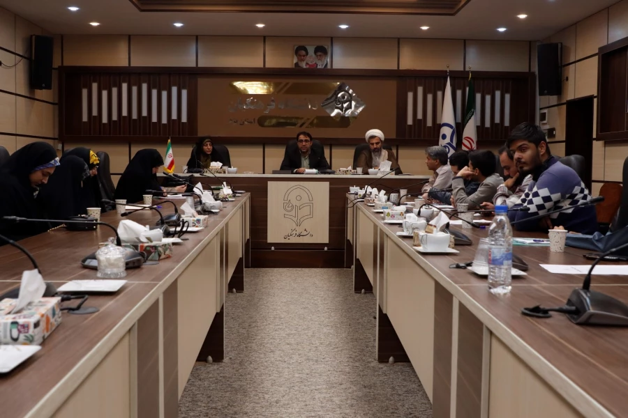 لزوم تدوین تقویم فرهنگی نیمسال دوم بر اساس نگاه گفتمانی و تحولی  9