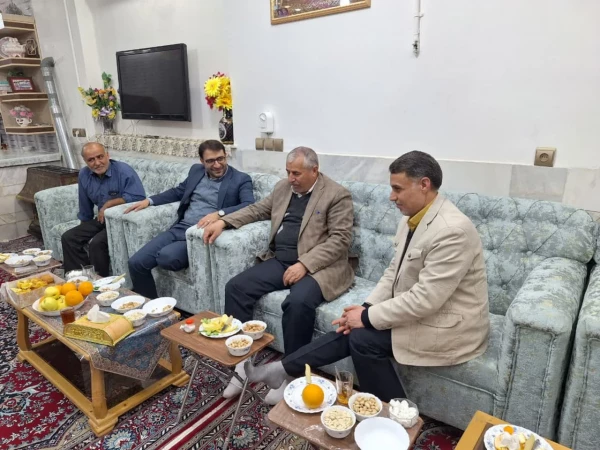 دیدار سرپرست دانشگاه فرهنگیان یزد با سه پیشکسوت مرکز تربیت معلم شهید پاک نژاد   10