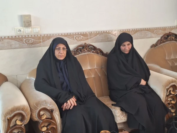 دیدار سرپرست و مدیران دانشگاه با یکی از فرهنگیان جانباز هفتاد درصد دفاع مقدس 
 5