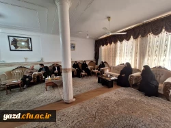 دیدار سرپرست و مدیران دانشگاه با یکی از فرهنگیان جانباز هفتاد درصد دفاع مقدس 
 8