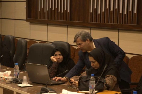 برگزاری نخستین دوره آموزشی هوش مصنوعی در دانشگاه فرهنگیان استان یزد 4