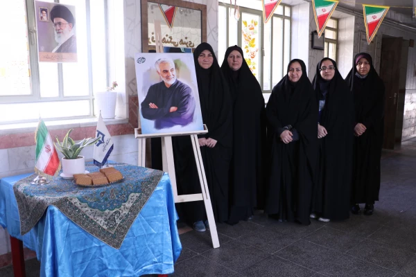 برگزاری جلسه پرسش و پاسخ چرایی انقلاب
 5