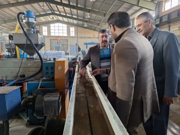  دیدار صمیمانه سرپرست دانشگاه فرهنگیان یزد با یکی از خیرین فرهیخته و مدرسه ساز استان  10