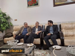 دیدار سرپرست دانشگاه فرهنگیان استان یزد با نخستین سرپرست پردیس شهیدان پاک نژاد و مدیرکل اسبق آموزش و پرورش استان یزد
 3