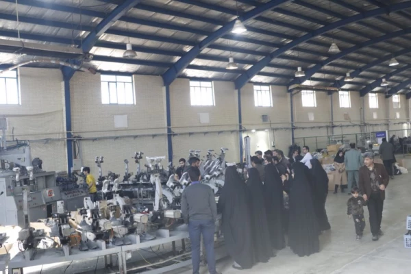 نخستین اردوی یک روزه راهیان پیشرفت ویژه اساتید و کارکنان دانشگاه فرهنگیان یزد 
 10