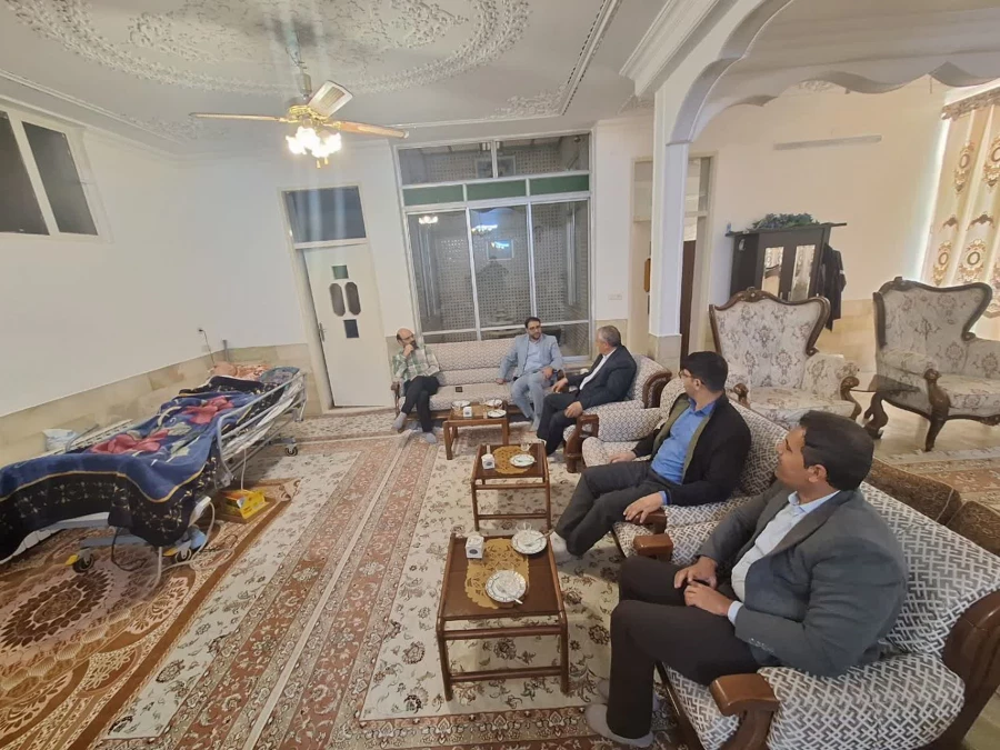 دیدار سرپرست دانشگاه فرهنگیان یزد با دو پیشکسوت مرکز تربیت معلم شهید پاک نژاد   5