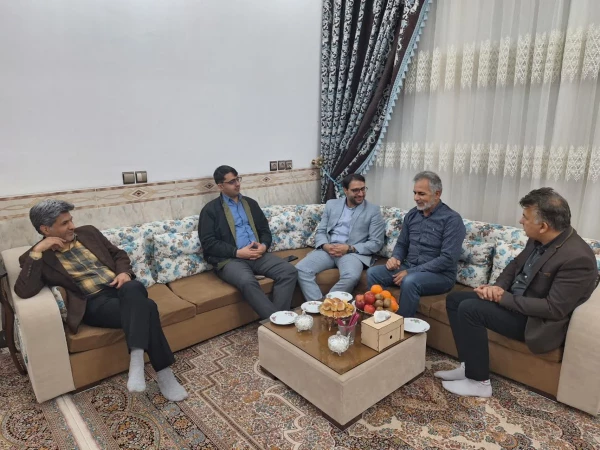 دیدار سرپرست دانشگاه فرهنگیان یزد با دو پیشکسوت مرکز تربیت معلم شهید پاک نژاد   10