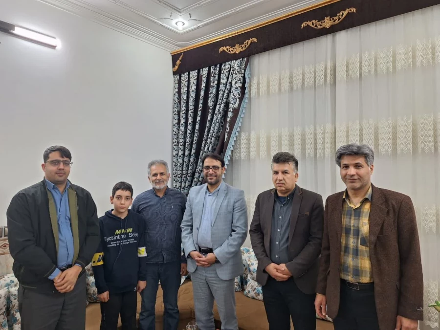 دیدار سرپرست دانشگاه فرهنگیان یزد با دو پیشکسوت مرکز تربیت معلم شهید پاک نژاد   11