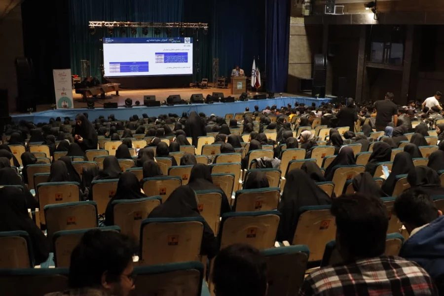 گزارش تصویری از برگزاری چهارمــین همایش ملــی آموزش علوم اجتماعی در دانشگاه فرهنگیان استان یزد 11