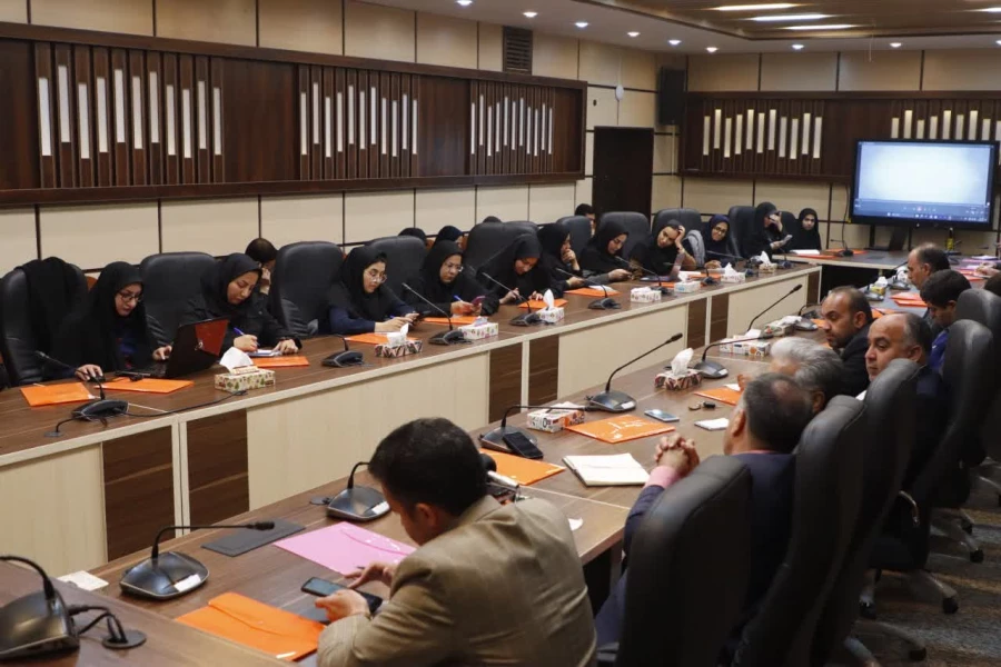 آغاز مسیر تحول و انقلاب خدمت در دانشگاه فرهنگیان استان یزد 
 4