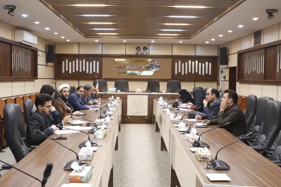 نخستین جلسه تخصصی "پویش آموخته ها و نیاموخته ها"  8