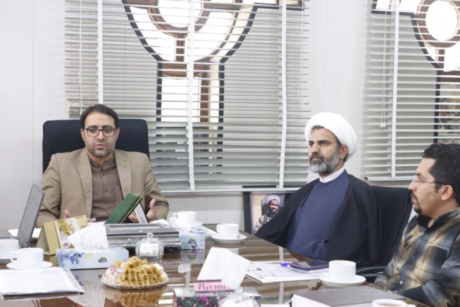 آغاز فرآیند اجرای گام به گام طرح سواد قرآنی از ابتدای اردیبهشت ماه در دانشگاه فرهنگیان استان یزد
 2