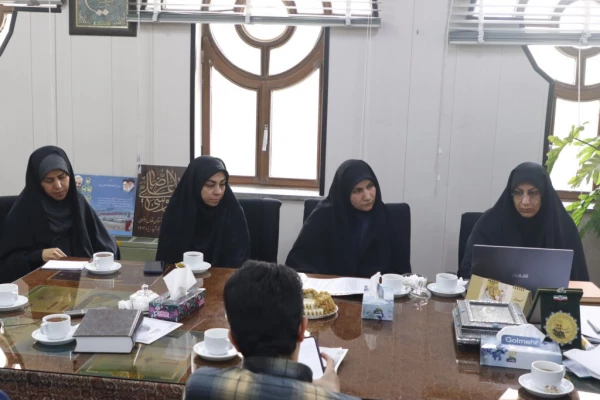 آغاز فرآیند اجرای گام به گام طرح سواد قرآنی از ابتدای اردیبهشت ماه در دانشگاه فرهنگیان استان یزد
 4