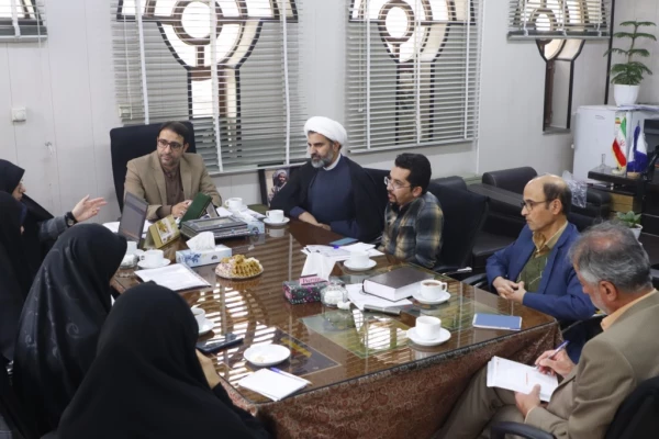 آغاز فرآیند اجرای گام به گام طرح سواد قرآنی از ابتدای اردیبهشت ماه در دانشگاه فرهنگیان استان یزد
 5