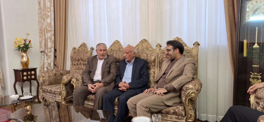  دیدار سرپرست دانشگاه فرهنگیان یزد با مدرس پیشکسوت مراکز تربیت معلم استان یزد 3