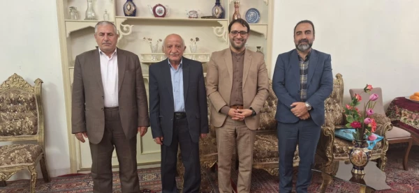  دیدار سرپرست دانشگاه فرهنگیان یزد با مدرس پیشکسوت مراکز تربیت معلم استان یزد 7