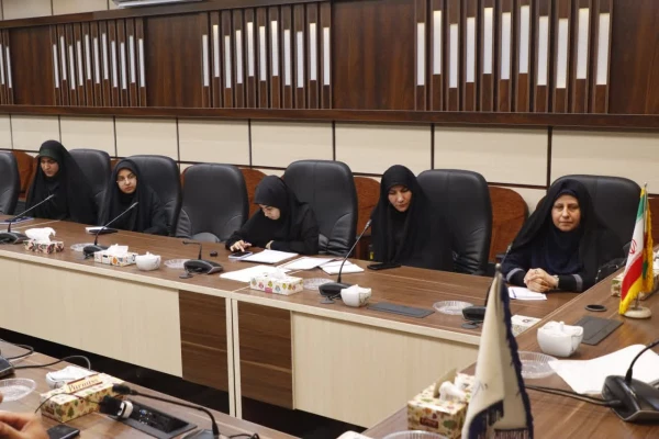 راه اندازی نهضت سوادآموزی فرهنگی، تربیتی و مهارتی در دانشگاه فرهنگیان استان یزد برای اولین بار در کشور
 3