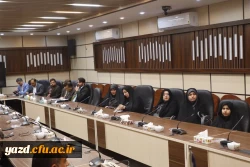 نخستین جلسه هم اندیشی سرپرست دانشگاه فرهنگیان با اساتید در سال جدید برگزار شد
 4