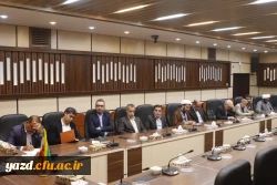 نخستین جلسه هم اندیشی سرپرست دانشگاه فرهنگیان با اساتید در سال جدید برگزار شد
 5