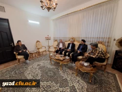 دیدار سرپرست دانشگاه فرهنگیان یزد با دو مدرس پیشکسوت مرکز تربیت معلم شهید پاک نژاد 3