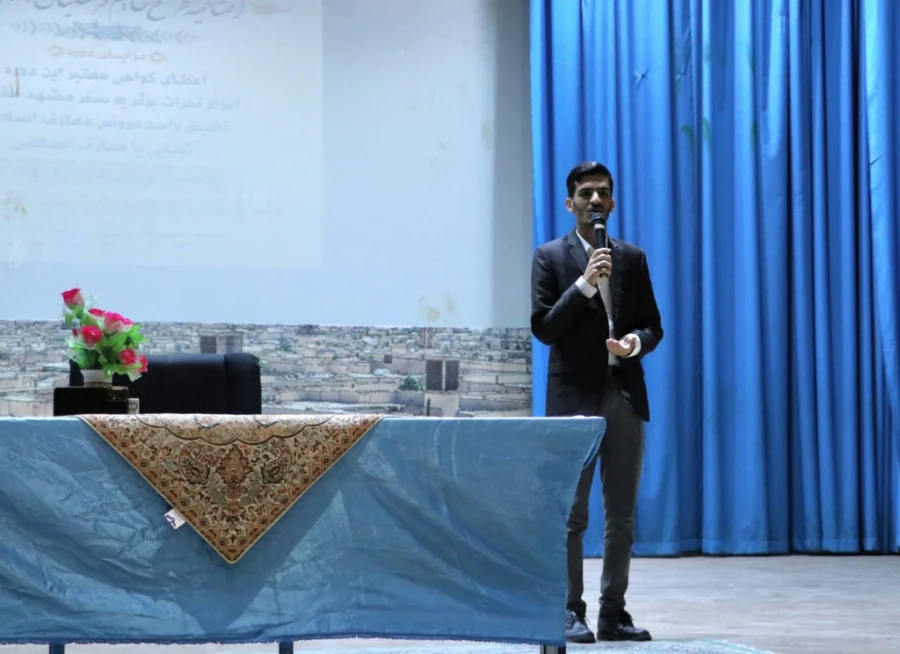 برگزاری مراسم افتتاحیه طرح بزرگ حامیم در دانشگاه فرهنگیان استان یزد 
 3