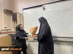 آیین تجلیل و تکریم از مقام استادان در پردیس های استانی دانشگاه فرهنگیان استان یزد 
 3