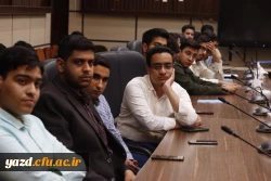 نشست هم اندیشی سرپرست دانشگاه فرهنگیان یزد و اعضای هیئت رئیسه با دبیران کانون ها، انجمن ها و تشکل های دانشجویی دانشگاه 
 5