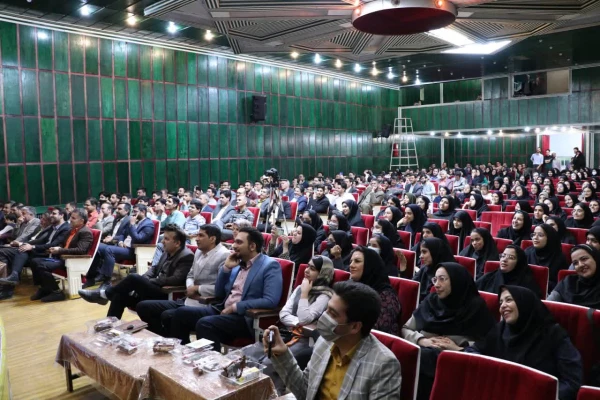  رشته مشاوره؛ رمز آرامش و ضامن موفقیت نسلها است
 10