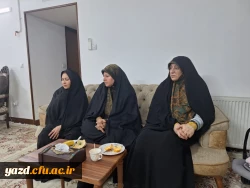 دیدار و تجلیل از الگوی تعهد و تلاش خالصانه در دانشگاه فرهنگیان یزد 5