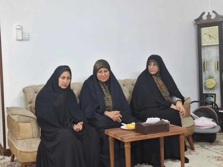 دیدار و تجلیل از الگوی تعهد و تلاش خالصانه در دانشگاه فرهنگیان یزد 6