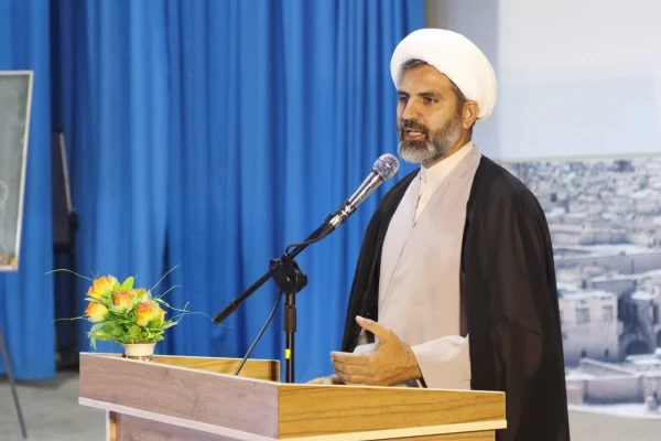 جشن باشکوه گرامیداشت مقام معلم در دانشگاه فرهنگیان استان یزد برگزار شد 
 4