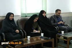 گفتگوی صمیمانه دانشجومعلمان پردیس  های استانی دانشگاه فرهنگیان یزد با سرپرست این دانشگاه و اعضای هیات رئیسه 7